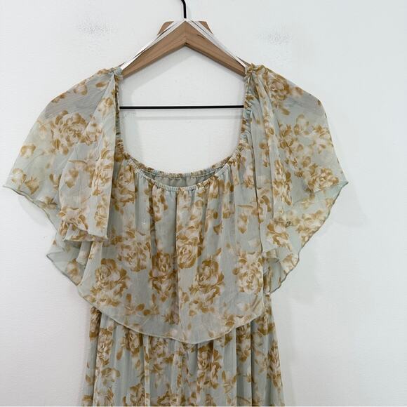 Aakaa Floral Off The Shoulder Tiered Floral Maxi Dress Bump friendly size Medium - Picture 4 of 7